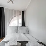 Daire Fonyod Beach Apartment *