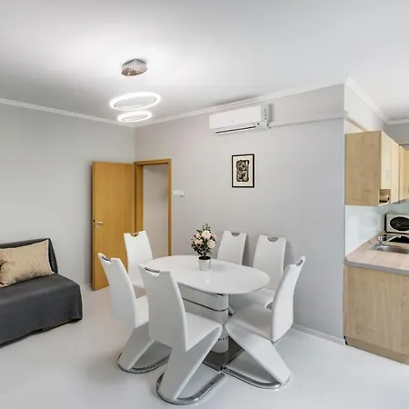 Lägenhet Fonyod Beach Apartment Fonyód