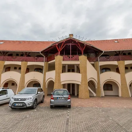 Fonyod Beach Apartment *